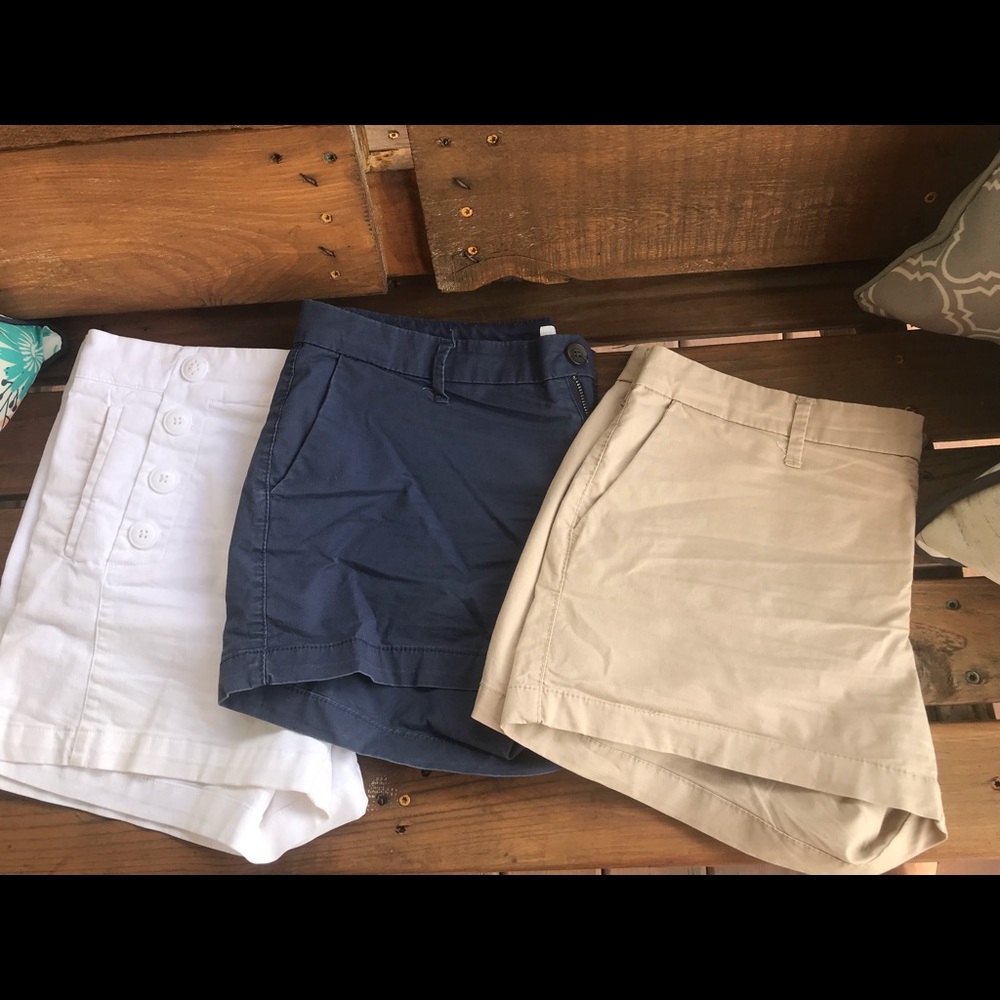 Bundle of shorts!!